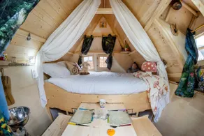 The Little Enchanted Cabin in the Pyrenees - Image 3