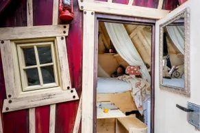 The Little Enchanted Cabin in the Pyrenees - Image 4
