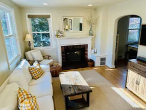 Family Friendly Retreat + Outdoor Patio + Parking - Image 4