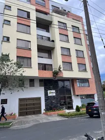 504 Private apartment a few meters from a shopping mall - Image 3