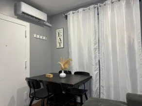 Lovely Two Bedrooms By JFK - Image 4