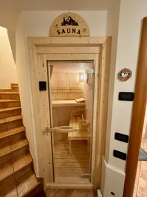 Zoe's House - Private Sauna - Image 5