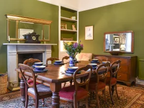 Hillside House - Image 5