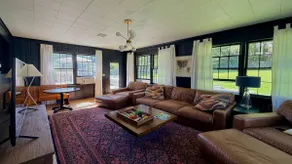 Chic, Mid Century 3+ Bedroom with Hot Tub! - Image 2