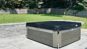 Chic, Mid Century 3+ Bedroom with Hot Tub! - Image 4