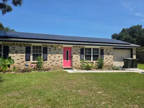 Sunny Pensacola poolside retreat 3br Oasis - Image 3