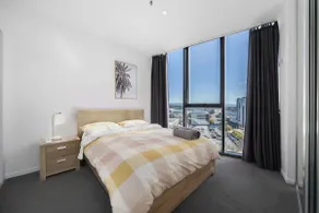 Heart of Belconnen 2BR 2BA with pool, spa, sauna, gym, UC - Image 5