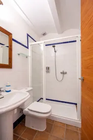 Charming Loft Lobelia Suites No. 1 - Image 3