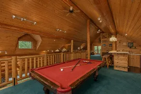 Log Cabin Life| Hot Tub | Pool Table | BBQ | Deck - Image 4