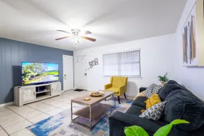 Peaceful, 2 Bed/1 Bath 5 miles from Stadium&1.5TMH - Image 2
