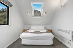 Woodlands Close Retreat - Image 2
