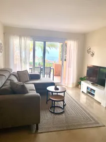 Beautiful beachfront apartment - Image 5