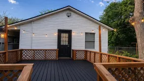 Western Retreat | Sleeps 10 | Fire Pit | Near NRG - Image 4