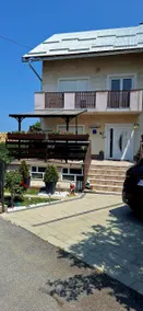 Family apartment with 2 bedrooms in Otočac - Image 4
