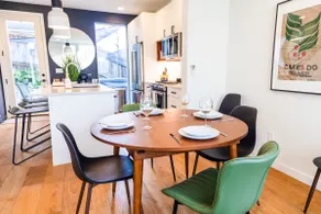 3 Bedroom Townhome- Views, Near Stadiums, Hot Tub! - Image 4