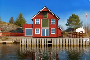 Luxury cabin near Bergen: Jacuzzi, sauna, and beach. - Image 4