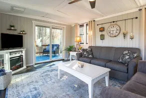 Riverside Retreat- A small cabin for big memories! - Image 3