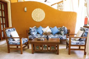 Azuri Beach front villa One BDRM - Image 5