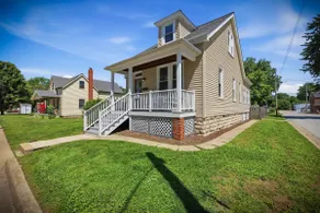 The Frenchtown Inn | 2BR Charmer - Image 2
