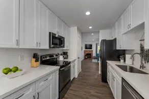 Centrally located! Fabulous home & Gated community - Image 5