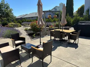 Private Lavender Garden · 3BR Near Travis AFB - Image 2