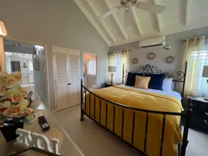 3BR l 24/7 Security l Pool l Beach | AC | Sleeps 6 - Image 3