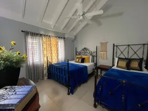 3BR l 24/7 Security l Pool l Beach | AC | Sleeps 6 - Image 5