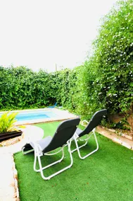 Typical old Majorcan house with a private pool - Image 3