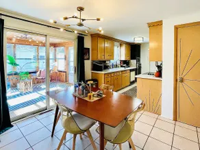 Near Lambeau • Fully Fenced Yard • Speakeasy • Sunroom • Cotton Candy Machine - Image 4