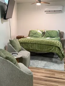 Newly remodeled efficiency apartment. - Image 3