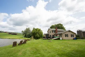 Beautiful waterfront home with fishing, kayaking + - Image 3