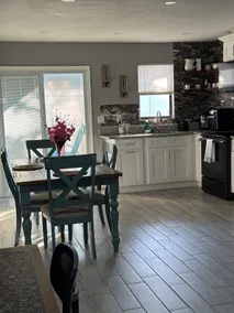 River Hills Home! Downtown 3 mins away! - Image 2