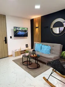 Modern apartment. Super central. - Image 3