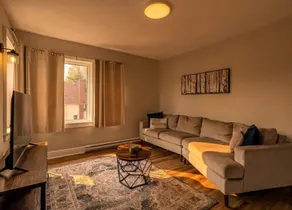 Bright Large New 1 Bed, Centrally Located - Image 3