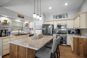 Hot Deal! 5 mins-HEB Center | Park & Pool Nearby - Image 2