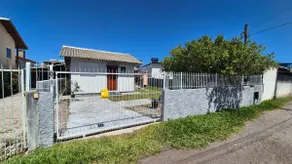 Graceful house with outdoor area and parking. - Image 2