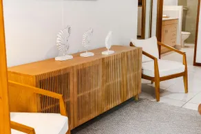 Latitude 17 Suite 4 - Image 5