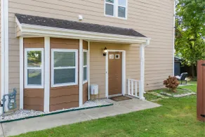 Cozy 2-Bedroom Home NearMercedes-Benz & DT Atlanta - Image 3
