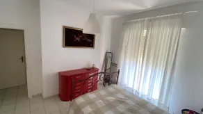 Red Pomegranate House - Image 5