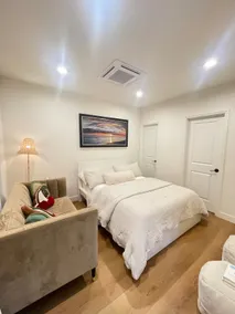1B1B Private Suite+Kitchen walk to Santana Row @SJ - Image 2