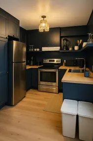 2 bedroom apartment with hot tub - Image 3