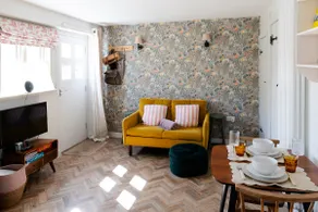 Goldings at Tipsy Cottages: weald wonder - Image 5