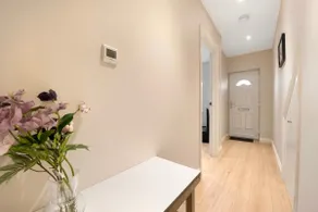 Luxury 2 bedroom Flat Sutton - Image 4