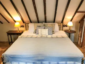 Old Rectory Loft - Image 4