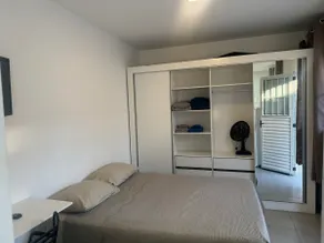 Studio with fast Wi-Fi, kitchen and laundry - Image 2