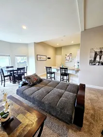 Valley Views Guest Cottage • Quiet neighborhood - Image 3
