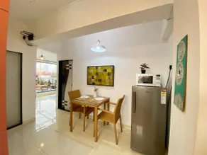 Charming 2 Bed 2 Bath Terrace Bandra *Parking* - Image 4