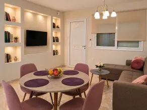 Ma Maison Rose - Image 2