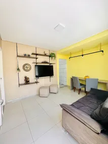 Cozy house with backyard - Image 2
