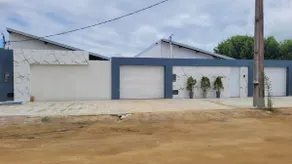 House with 5 suites that accommodates 24 people comfortably - Image 3